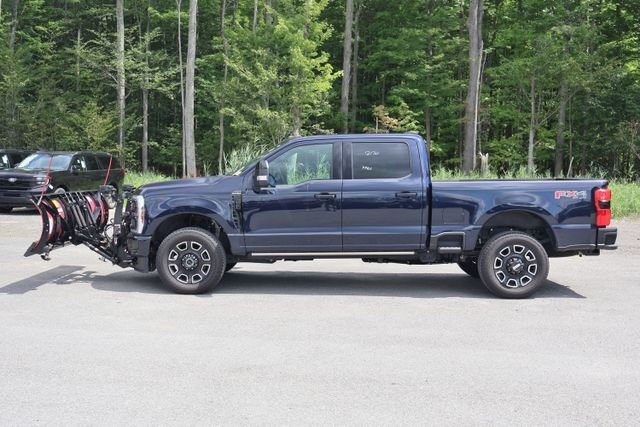 Used 2025 Blue Ford Platinum image 4