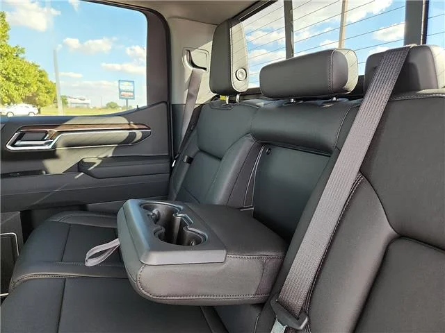 New 2026 GAZ Summit Whit Chevrolet LT Trail Boss 4x4 Crew Cab 5.75 ft. box 147.4 in. image 13