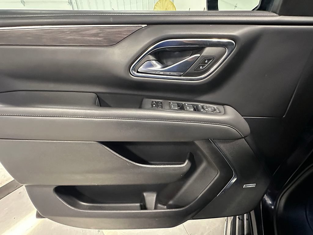 Used 2023 MIDNIGHT BLUE METALLIC Chevrolet LT image 27