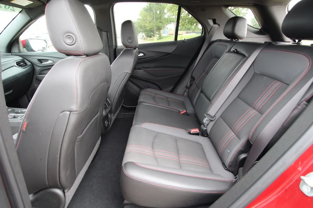 Used 2022  Chevrolet RS image 7