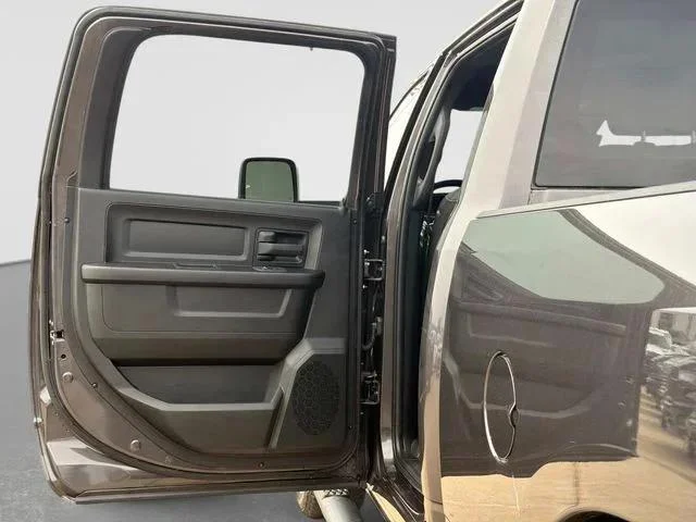 New 2026 Granite Crystal Metallic Clearcoat RAM Black Express image 12
