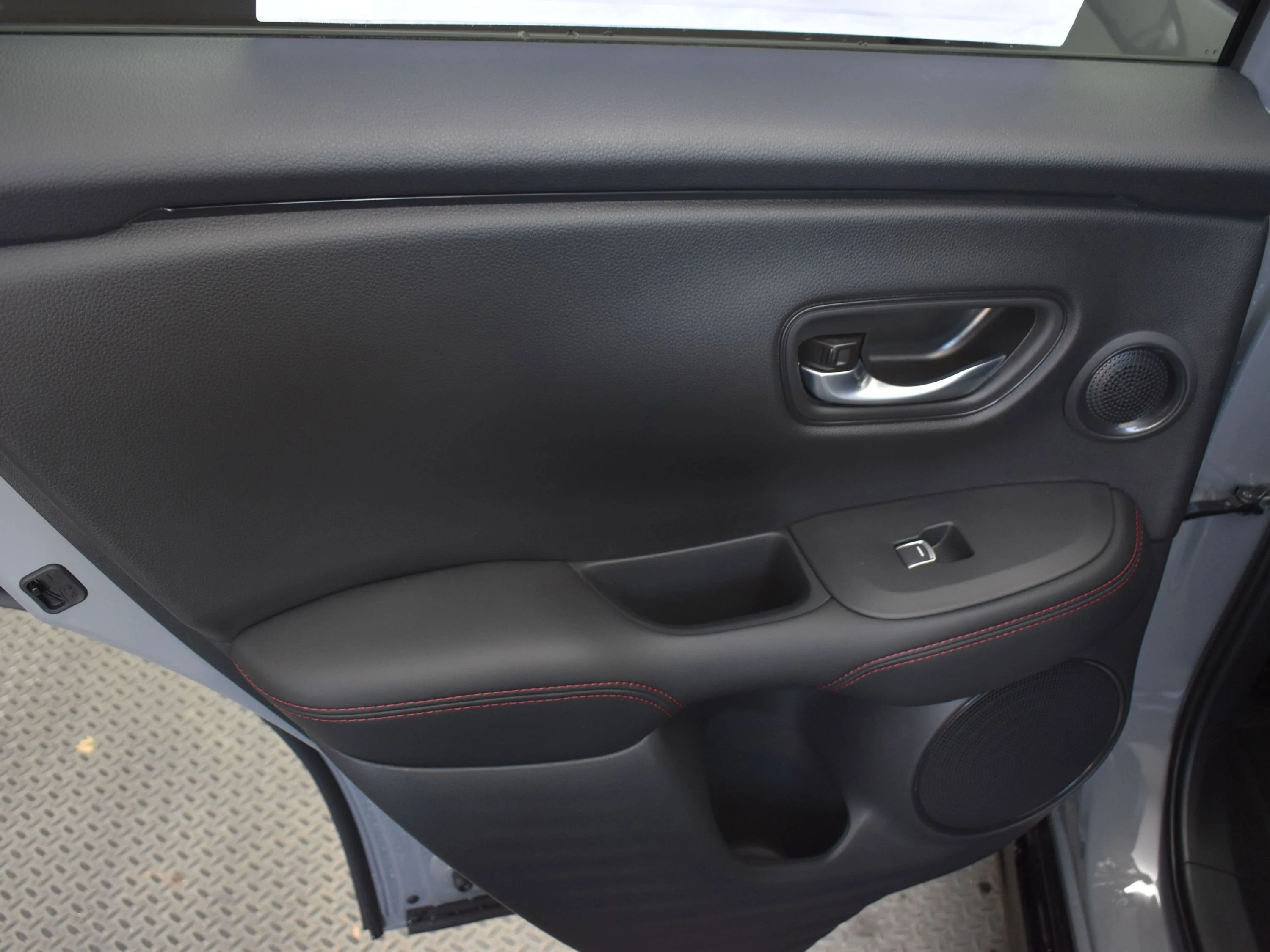 New 2025 Urban Gray Pearl Acura w/A-Spec Advance Package image 21