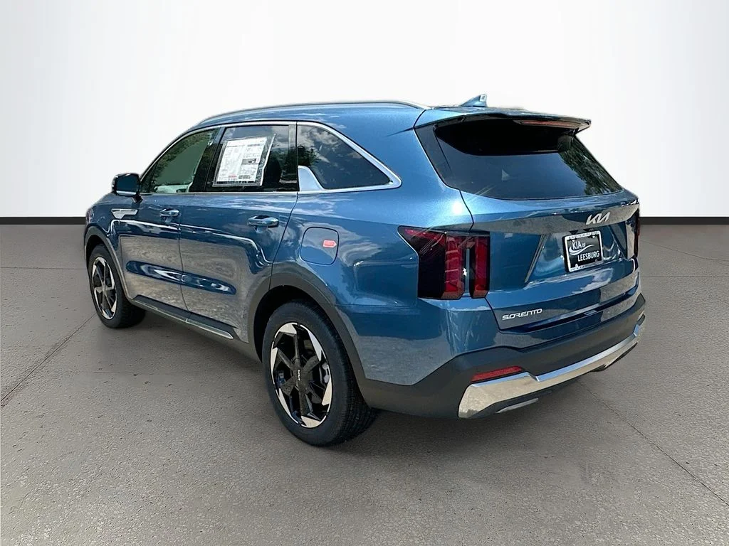 New 2026 Mineral Blue Kia EX image 5