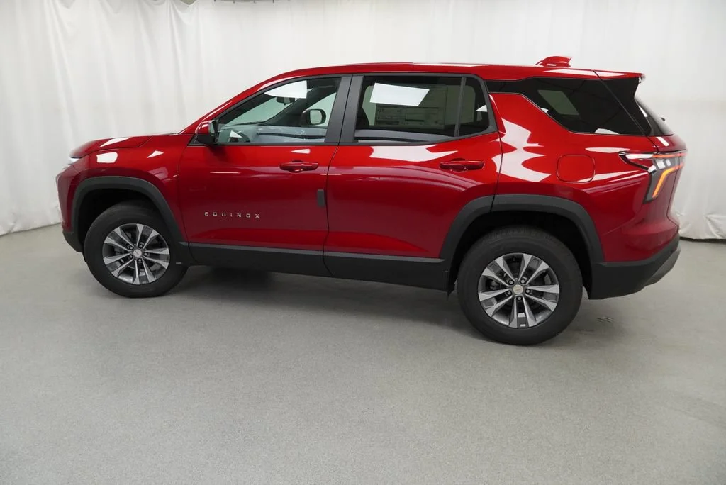 2027 Chevrolet Equinox LT - Photo 37