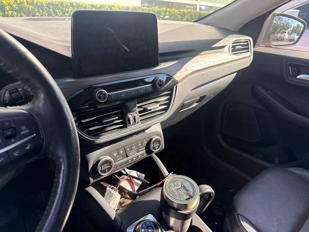 Used 2020 Red Ford Titanium image 9