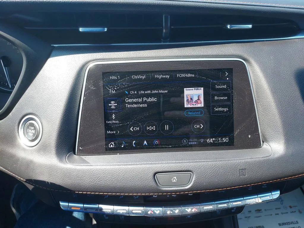 Used 2021 Red Cadillac Sport image 22