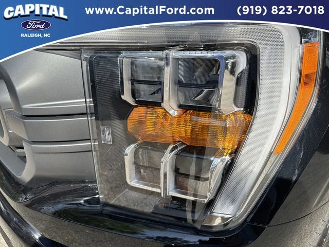 Used 2023 Black Ford XLT image 11