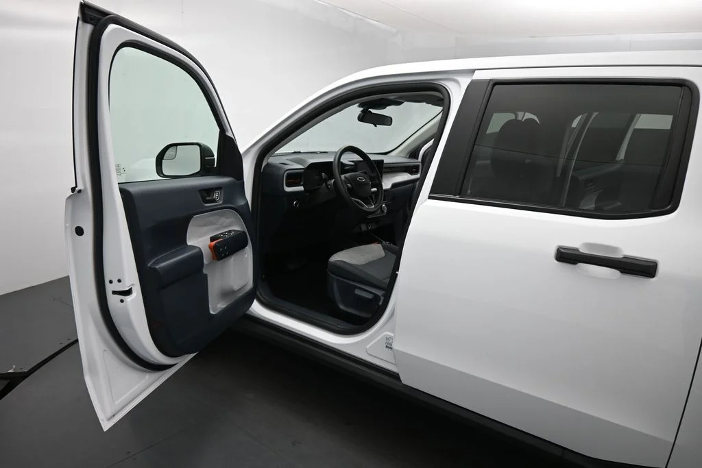 Certified Used 2023 White Ford XLT image 8