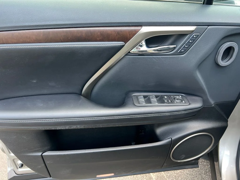 Used 2020 Silver Lexus 350 image 11