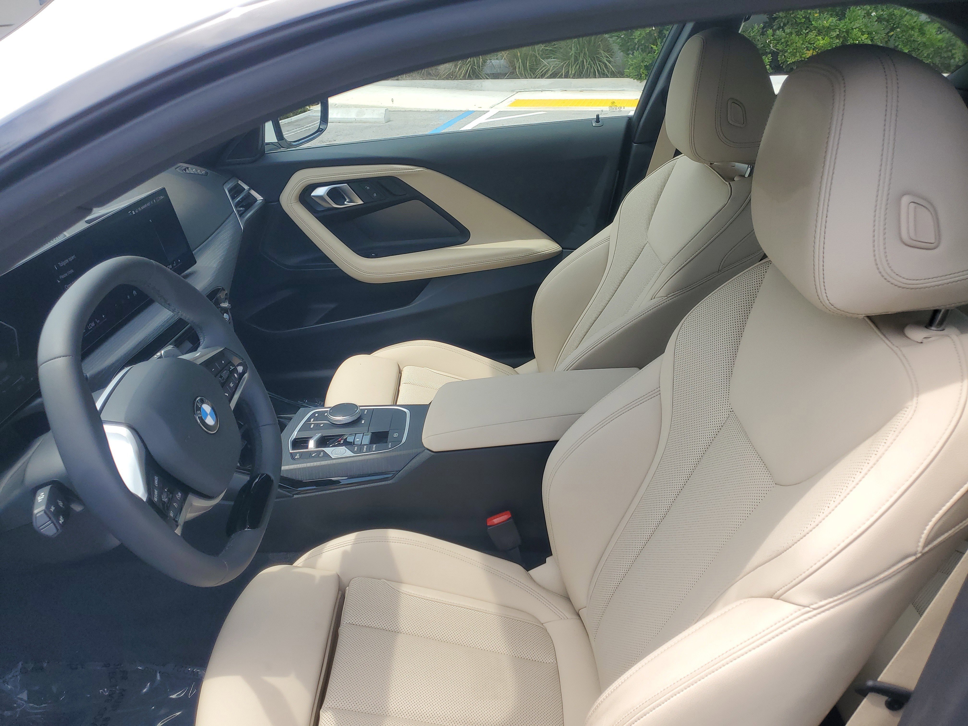 Used 2025 Alpine White BMW 230i image 9