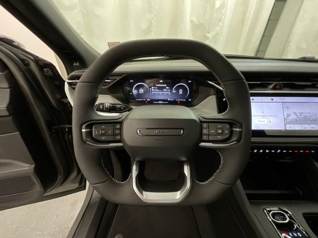 New 2026 Sting-Gray Clear-Coat Exterior Paint Jeep Laredo image 11