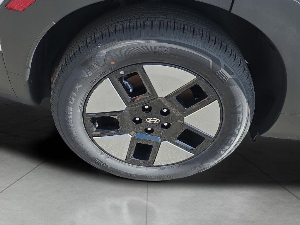 New 2026 Serenity White Hyundai SE image 7