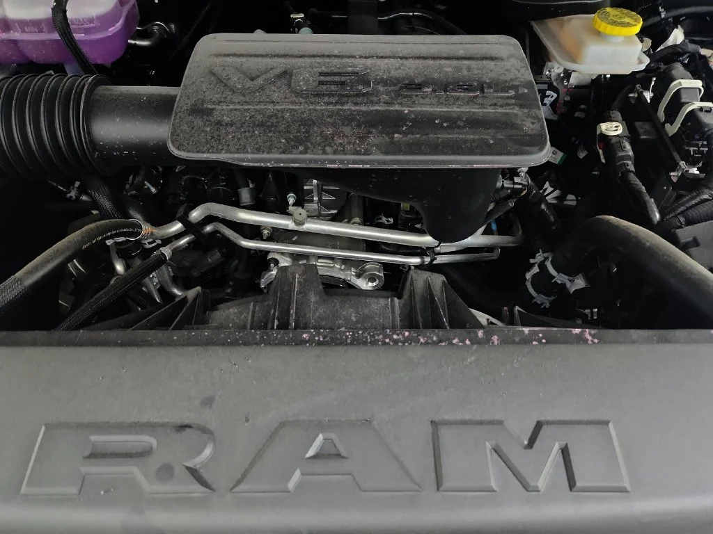 New 2026 Granite Crystal Metallic Clear-Coat Exterior Paint RAM Big Horn/Lone Star image 32
