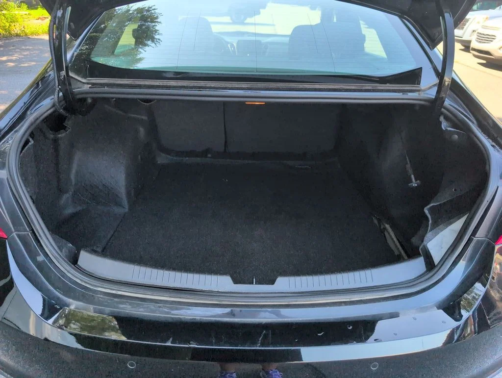 Used 2025 Black Chevrolet LT image 22