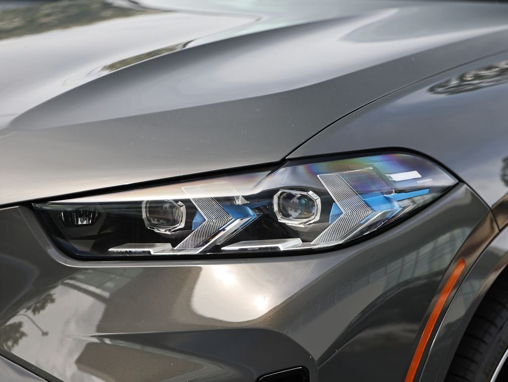 2026 BMW X5 M60i - Photo 12