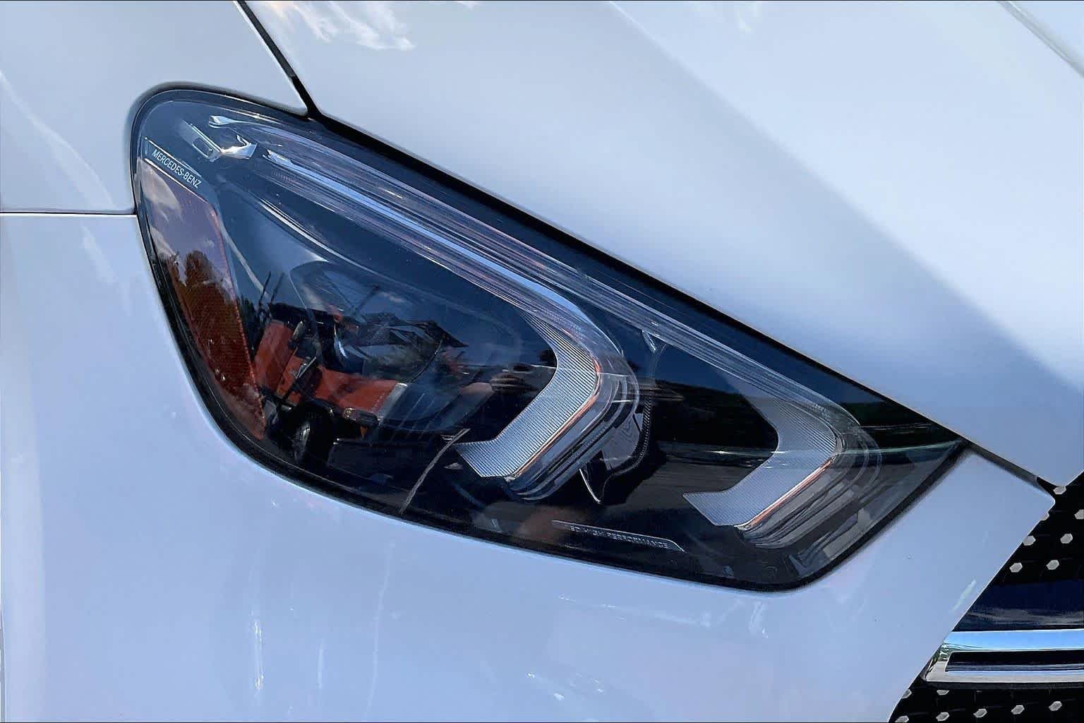 Used 2020 Polar White Mercedes-Benz GLE 450 image 26