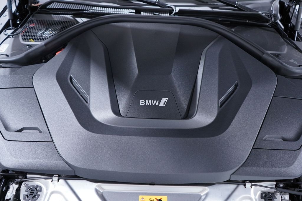 New 2026 Black Sapphire Metallic BMW eDrive40 image 18