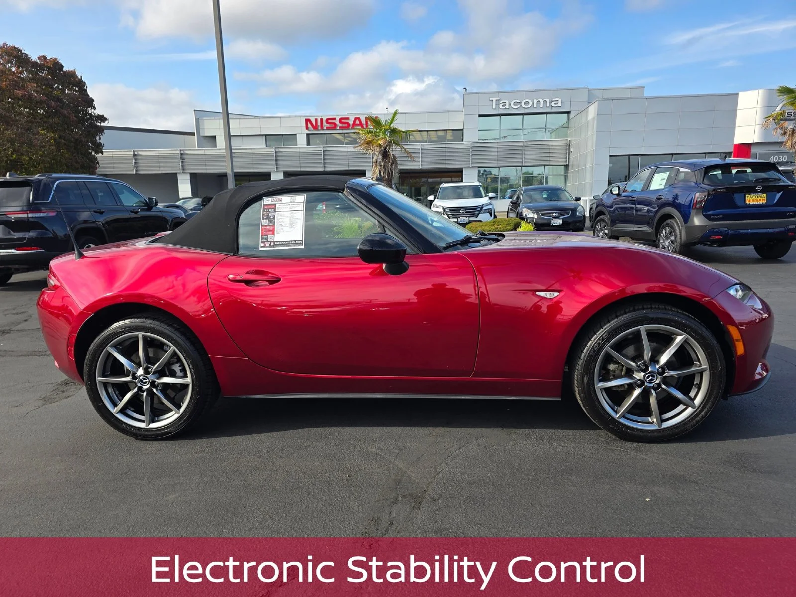 Used 2024 Red Mazda Sport image 7
