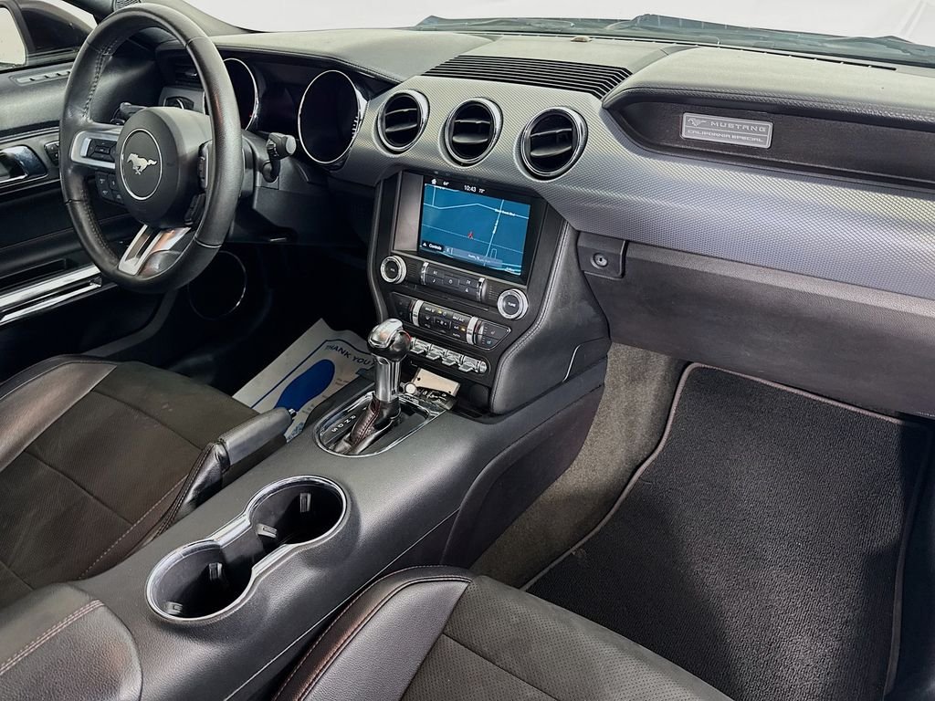 Used 2016 Oxford White Ford GT Premium image 35