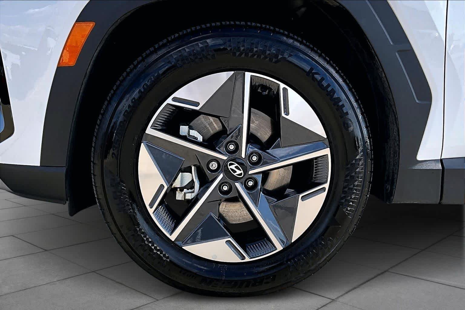 2025 Hyundai Tucson SEL - Photo 10