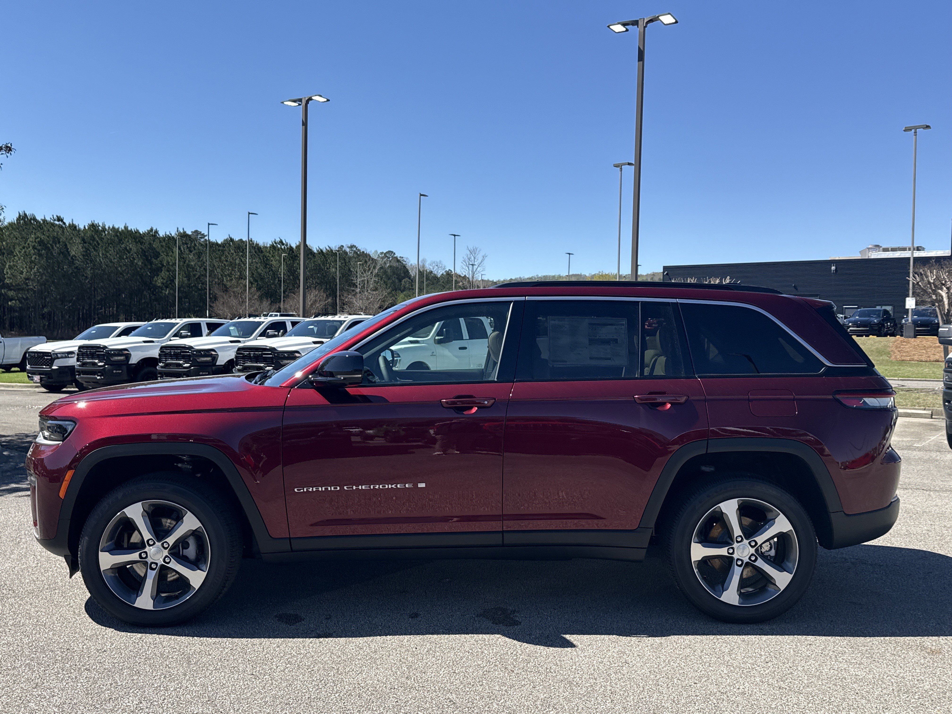 New 2026 Velvet Red Pearlcoat Jeep Limited image 4