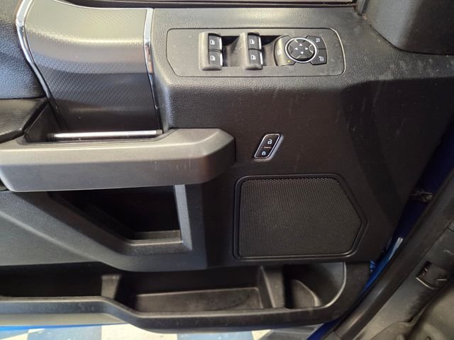 Used 2016 Blue Ford XLT image 29