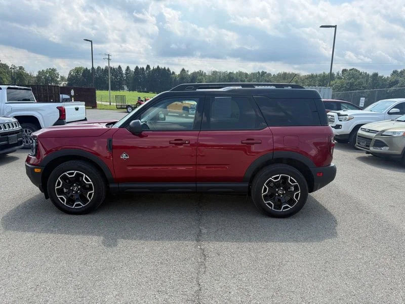 Used 2025 Red Ford Outer Banks image 16