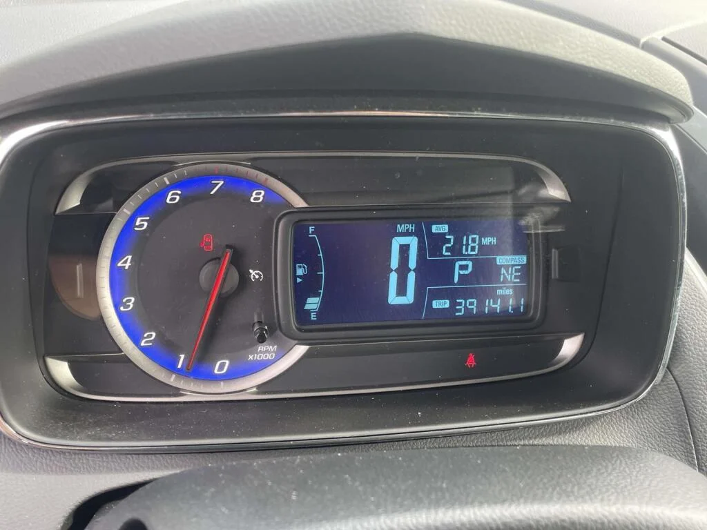 Certified Used 2015 Silver Ice Metallic Chevrolet LT image 3