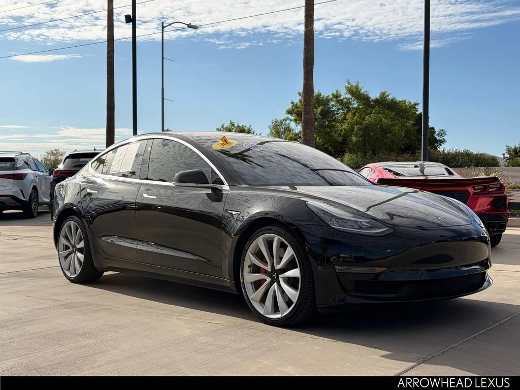 Used 2018 Black Tesla Long Range image 9