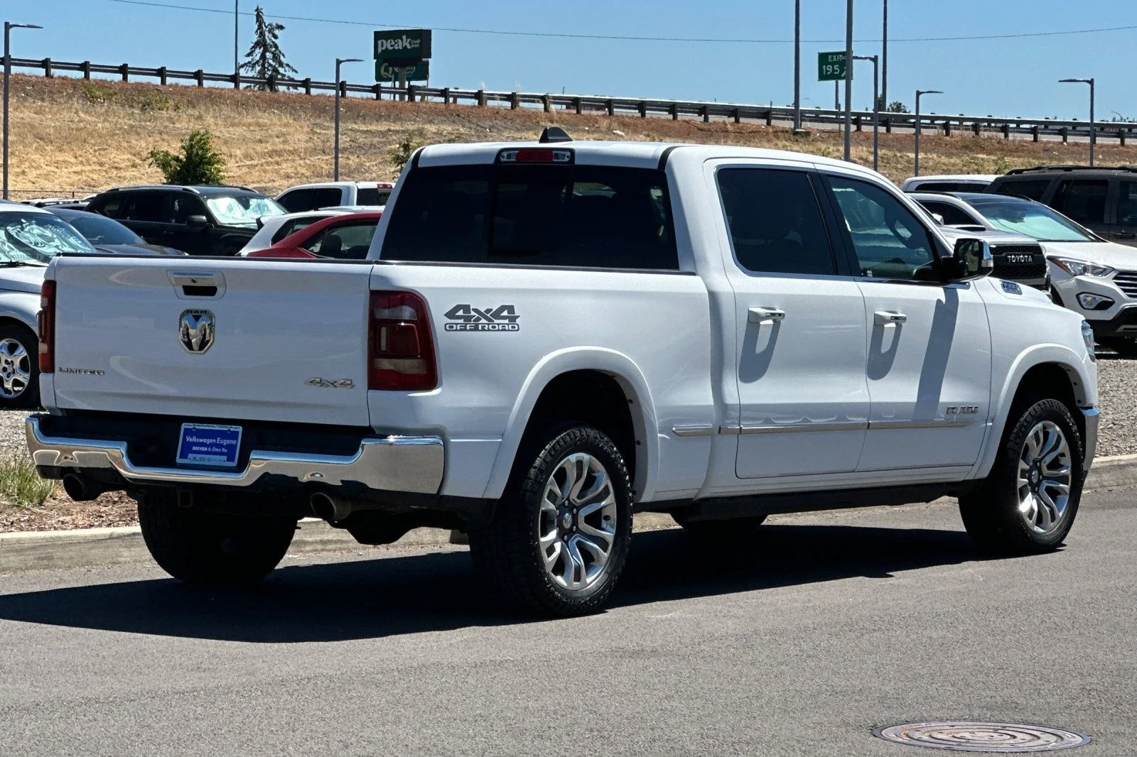 Used 2022 White Ram Limited image 3