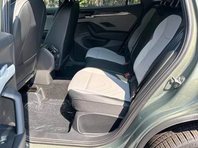 New 2026 Green Volkswagen 2.0T SE R-Line Black image 21