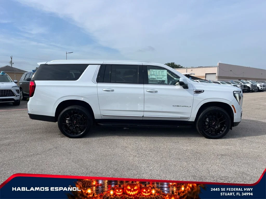 New 2026 Glacier White Tricoat GMC Denali image 4