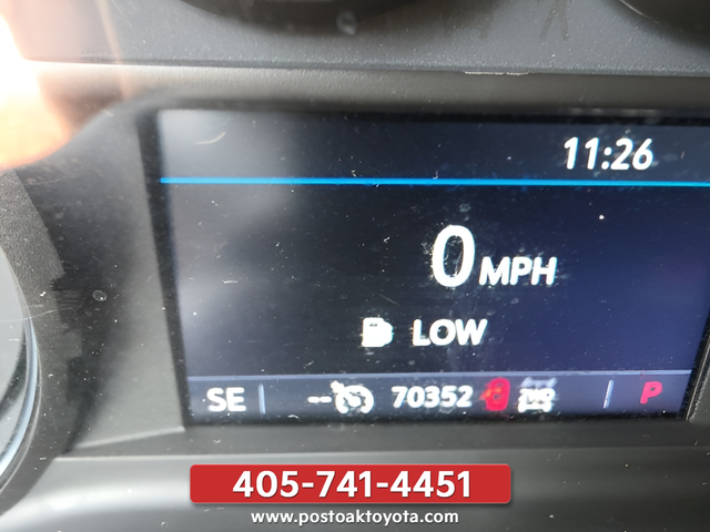 Used 2021 Gray Chevrolet RST image 18