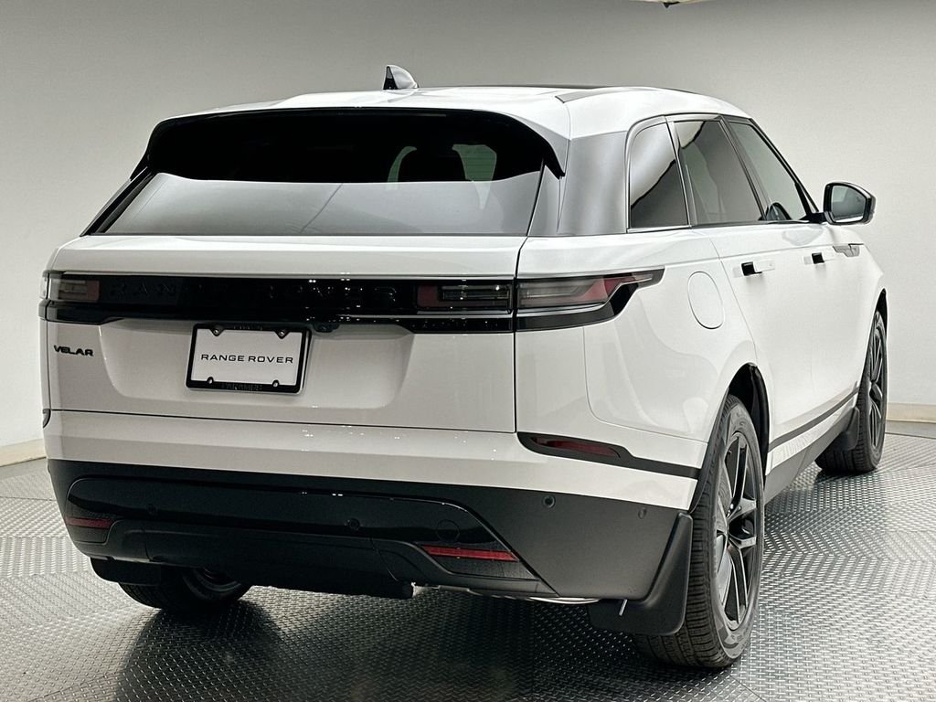 New 2026 Fuji White Land Rover S image 3