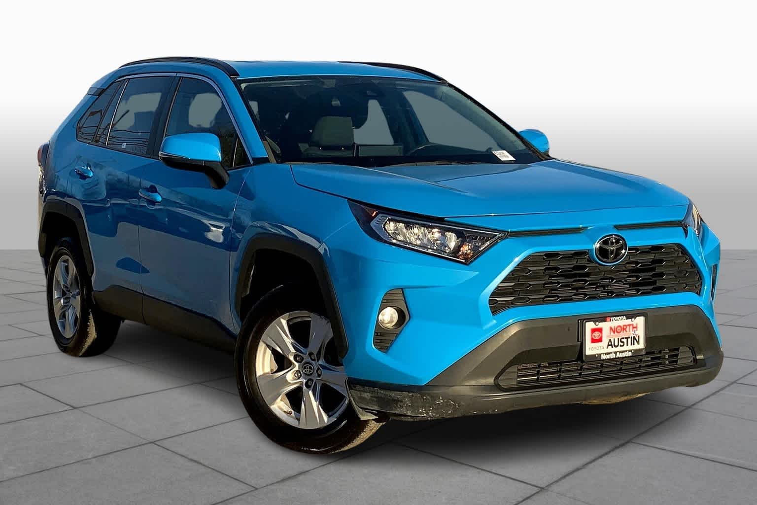 Used 2021 Blue Flame Toyota XLE image 3