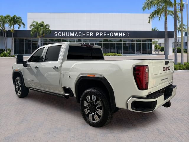 Used 2025 White GMC Denali image 5