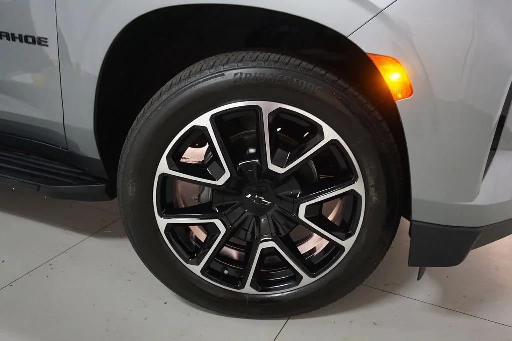Used 2023 Sterling Gray Metallic Chevrolet RST image 25