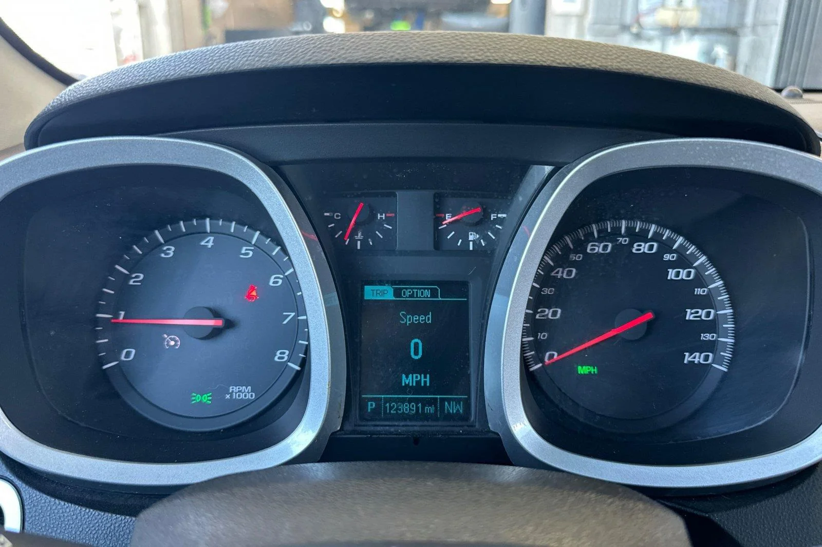 Used 2013 Summit White Chevrolet LT image 23