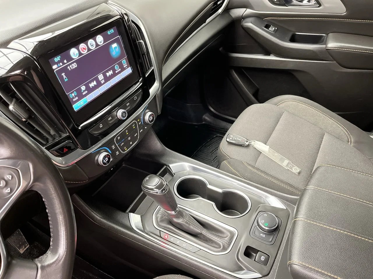Used 2019 SUMMIT WHITE Chevrolet LT Cloth image 18