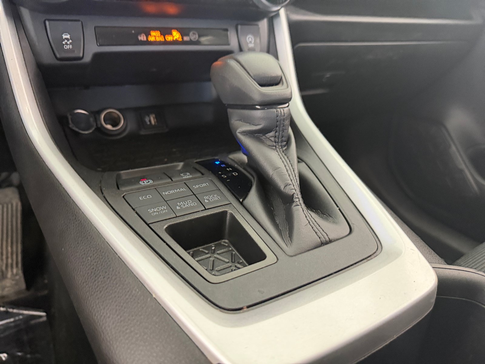 Used 2024 Magnetic Gray Metallic Toyota LE image 22