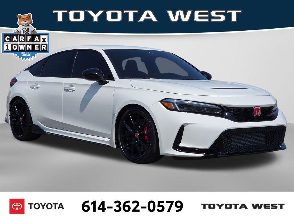 Used 2025 White Honda  image 4