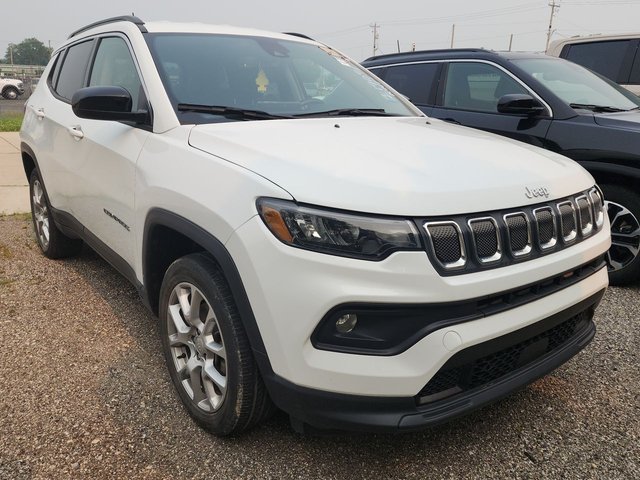 2022 Jeep Compass Latitude Lux