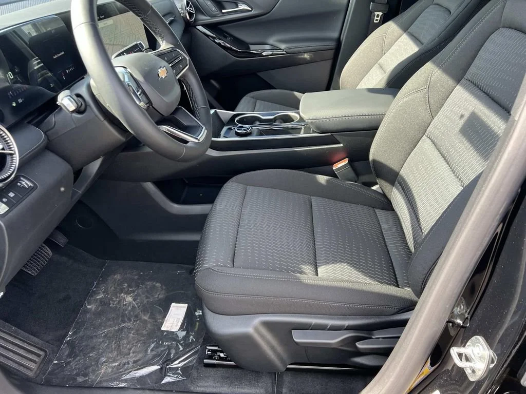 2026 Chevrolet Equinox LT - Photo 12