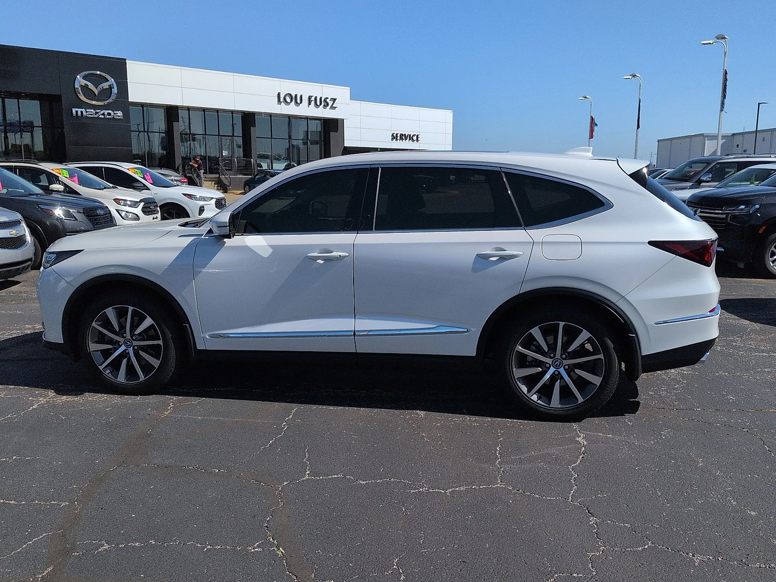 Used 2026 Platinum White Pearl Acura w/Technology Package image 4