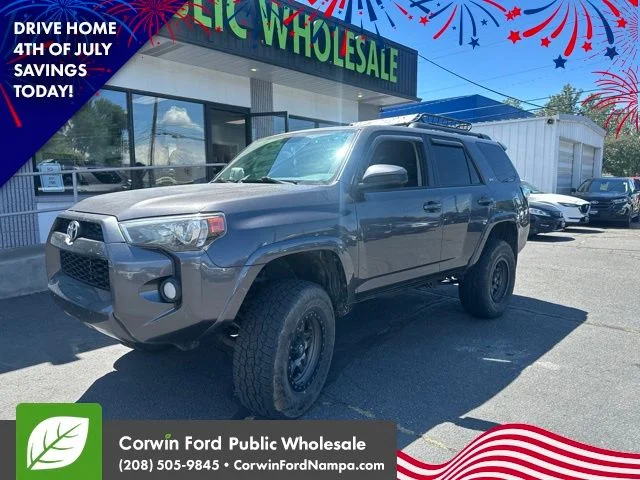 2017 Toyota 4Runner SR5 4x4 V6's photo