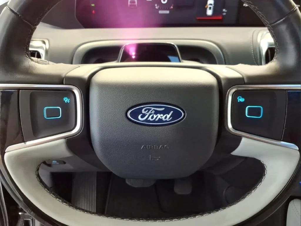 Certified Used 2025 Black Metallic Ford Platinum image 23