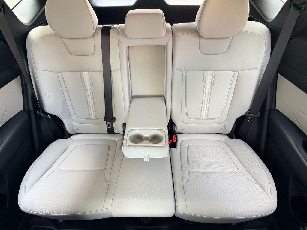 Certified Used 2025 Rockwood Green Hyundai SEL image 24