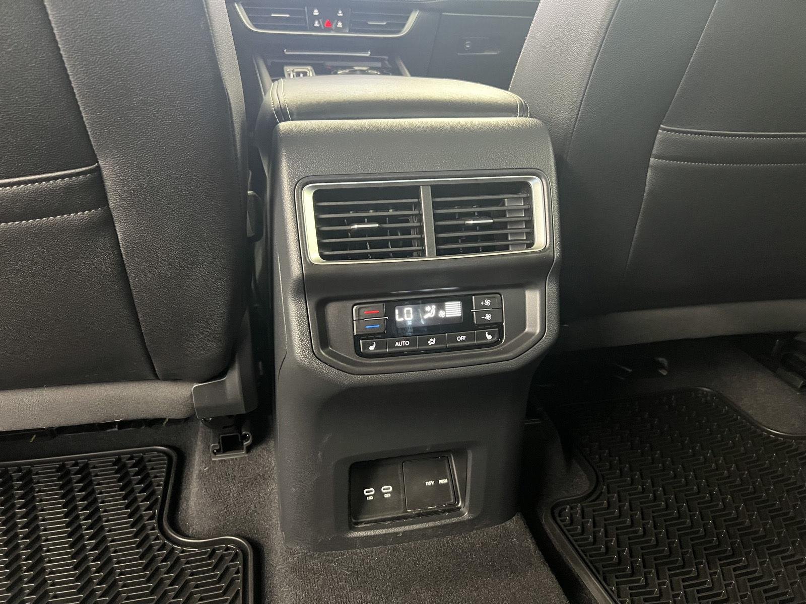 2026 Volkswagen Atlas SEL Premium R-Line - Photo 26