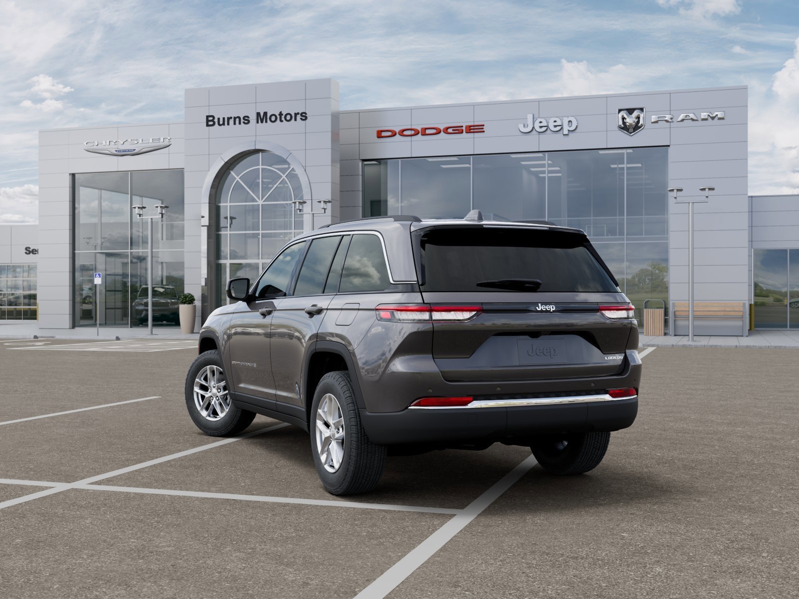 New 2026 Baltic Gray Metallic Clear-Coat Exterior Paint Jeep Laredo X image 3