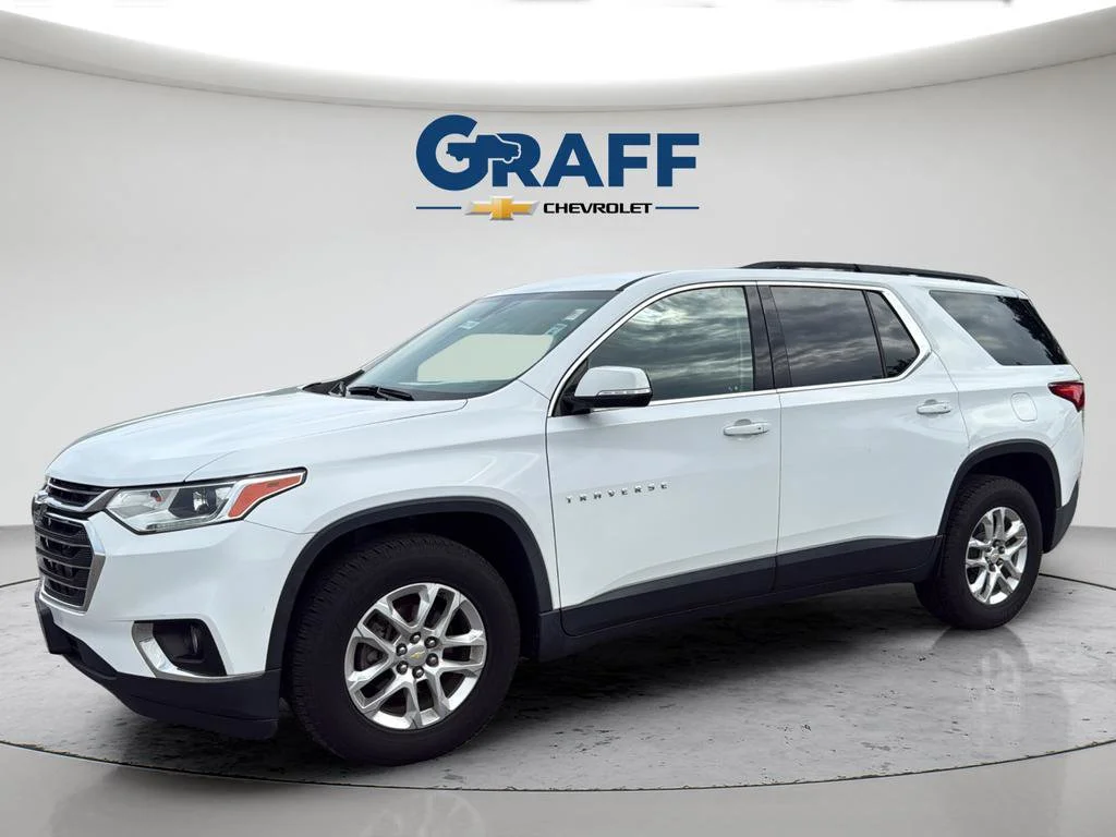Used 2019 Chevrolet Traverse 1LT with VIN 1GNEVGKW2KJ118007 for sale in Burns Harbor, IN